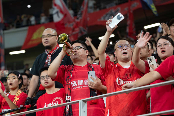 九游体育-关于成都蓉城内部会议纪要流出——国际比赛日强势反弹，欧超杯使命明确，轮换策略成焦点的信息